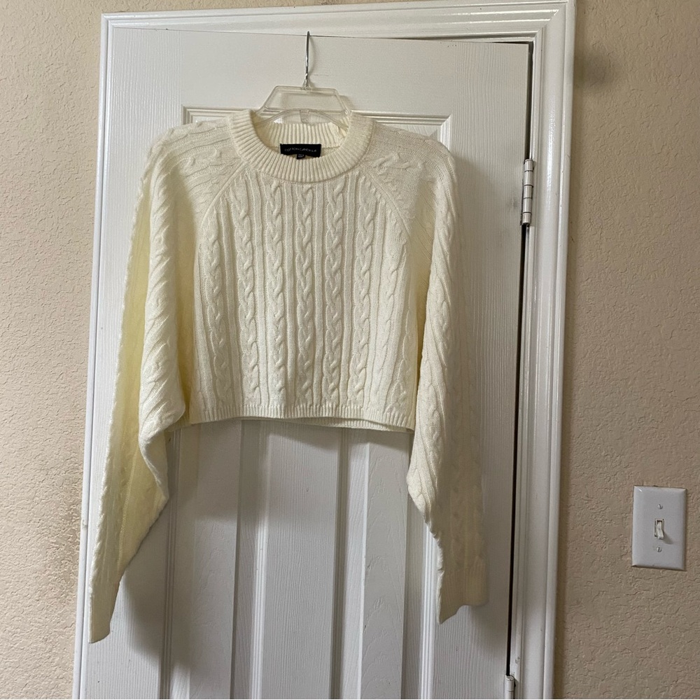 Cotton Candy Cream Cable Knit Long Balloon Sleeve Crop Size XS/S - Picture 3 of 13